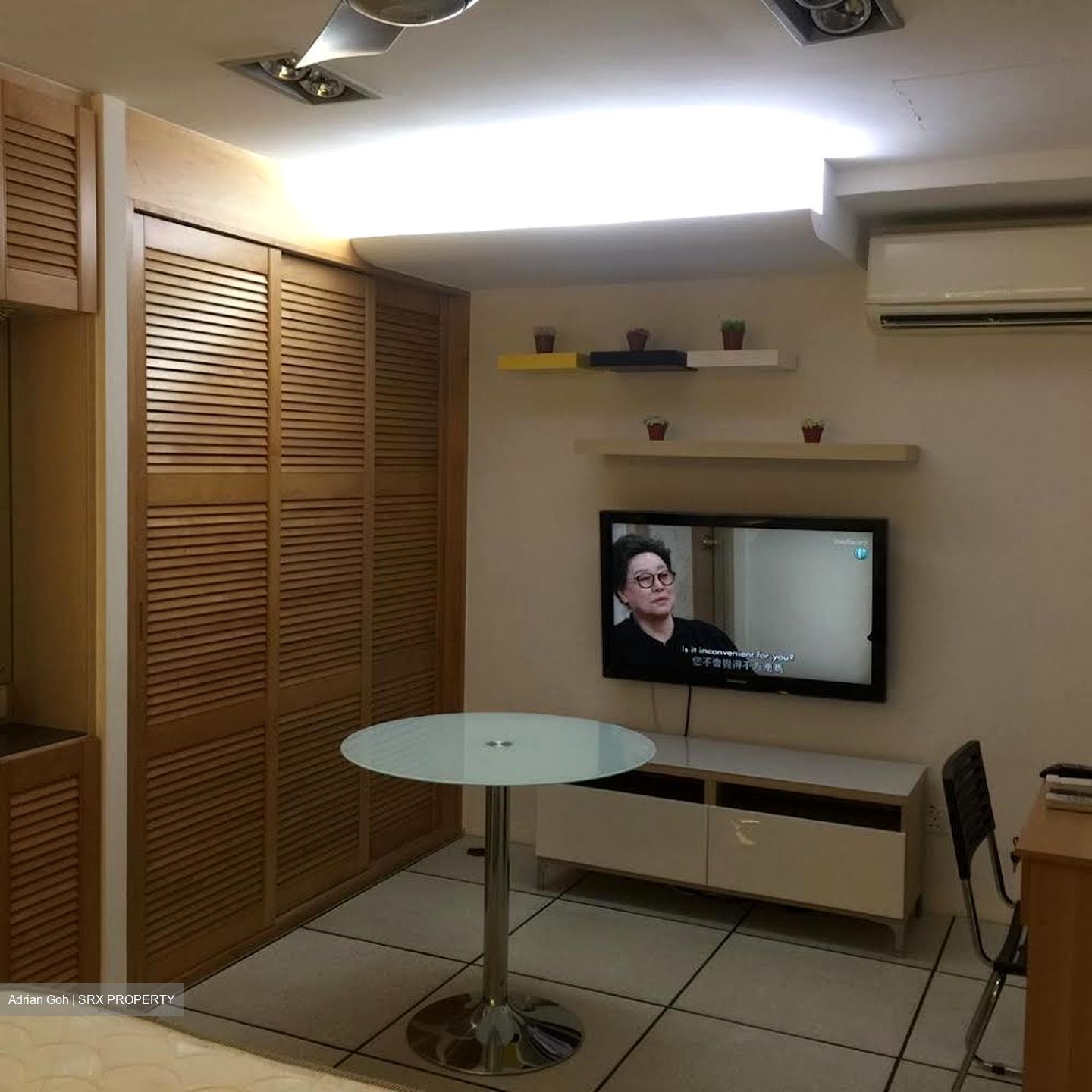 International Plaza (D2), Apartment #380058881